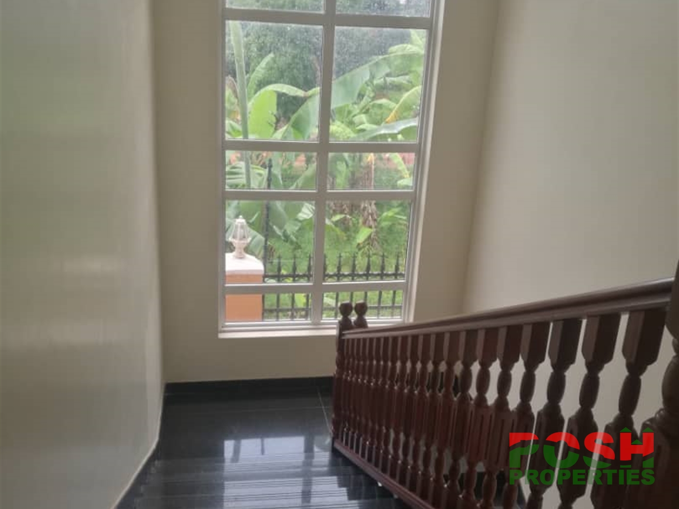 Mansion for rent in Munyonyo Kampala