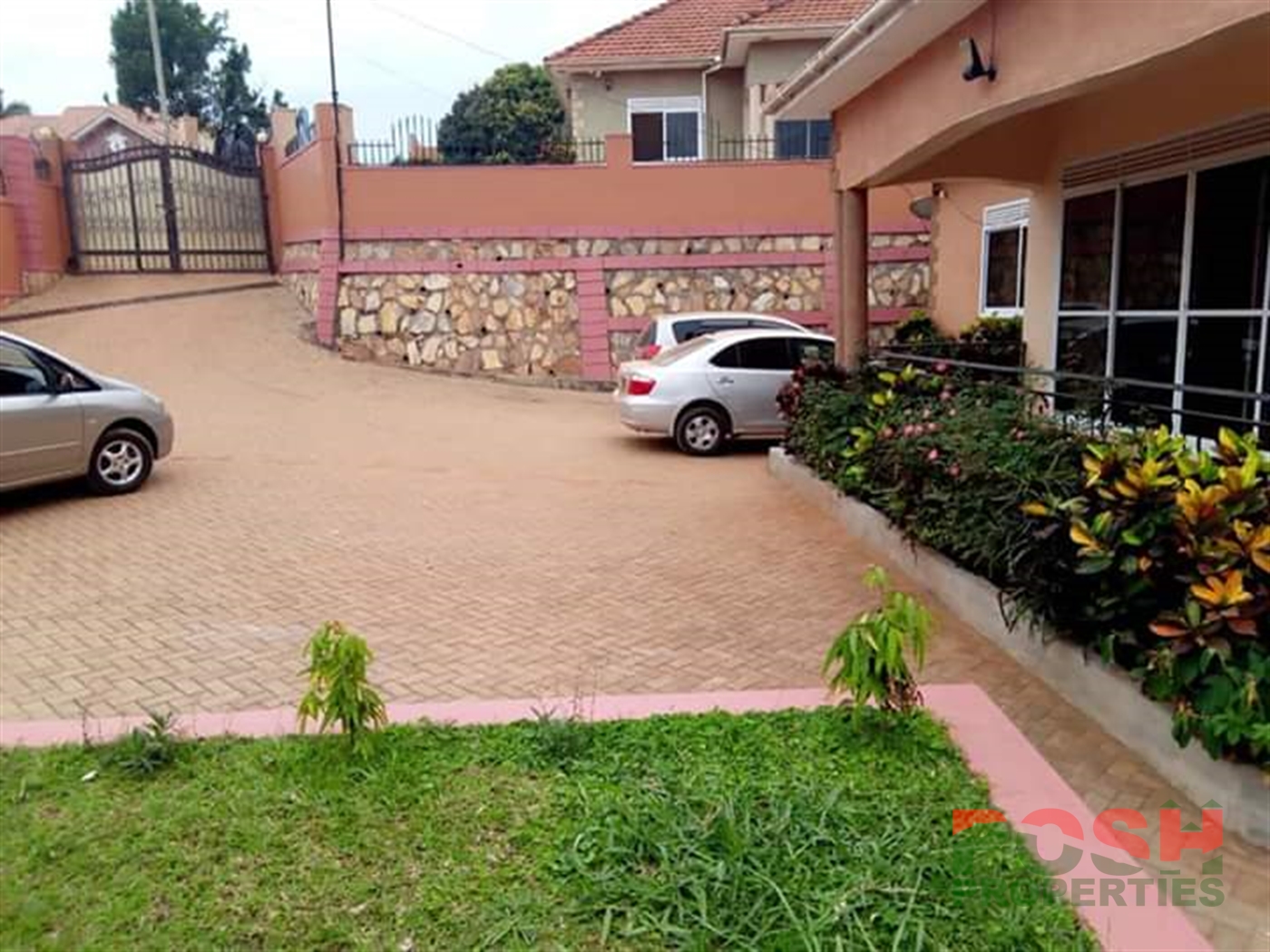 Bungalow for sale in Naalya Wakiso