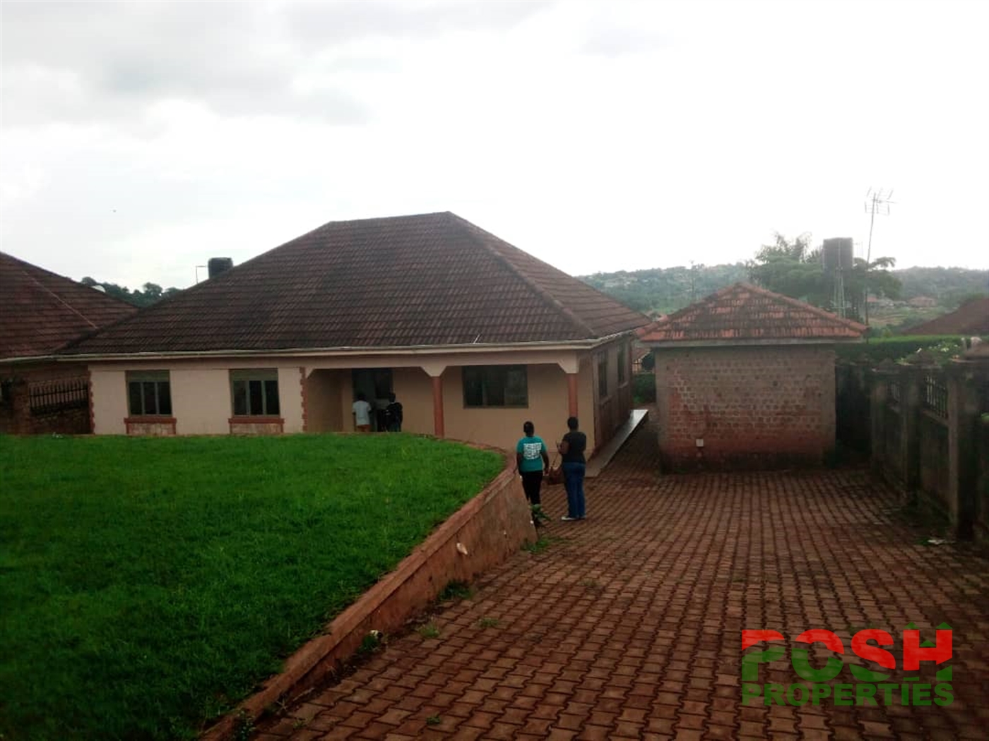 Bungalow for rent in Bwebajja Wakiso