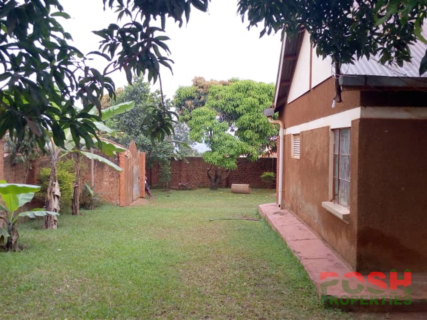 Bungalow for sale in Seguku Wakiso