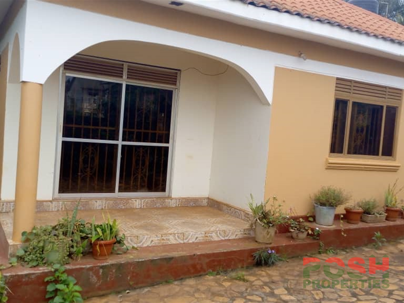 Bungalow for sale in Seguku Wakiso