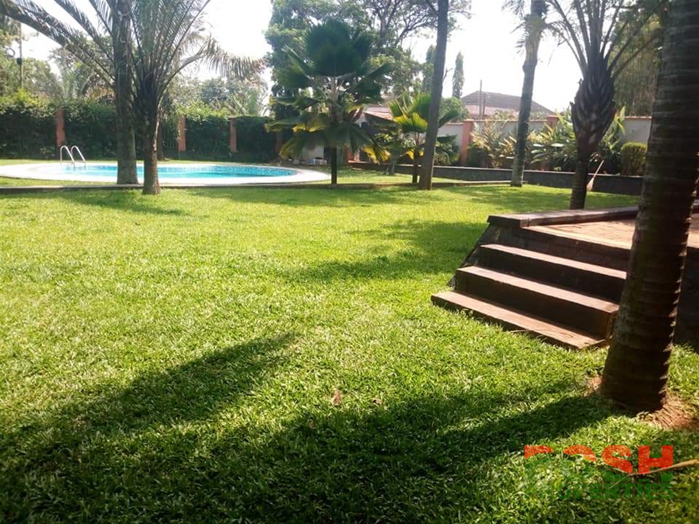 Mansion for rent in Bugoloobi Kampala