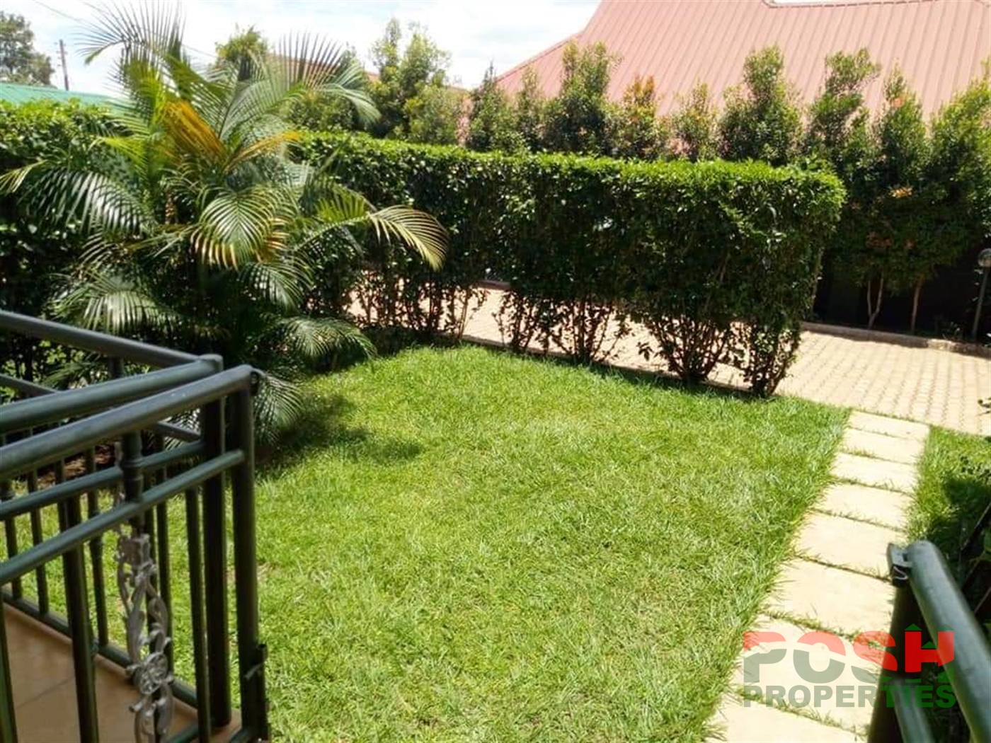 Town House for rent in Bukoto Kampala