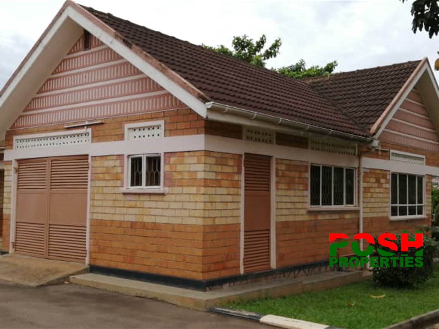 Bungalow for rent in Kansanga Kampala