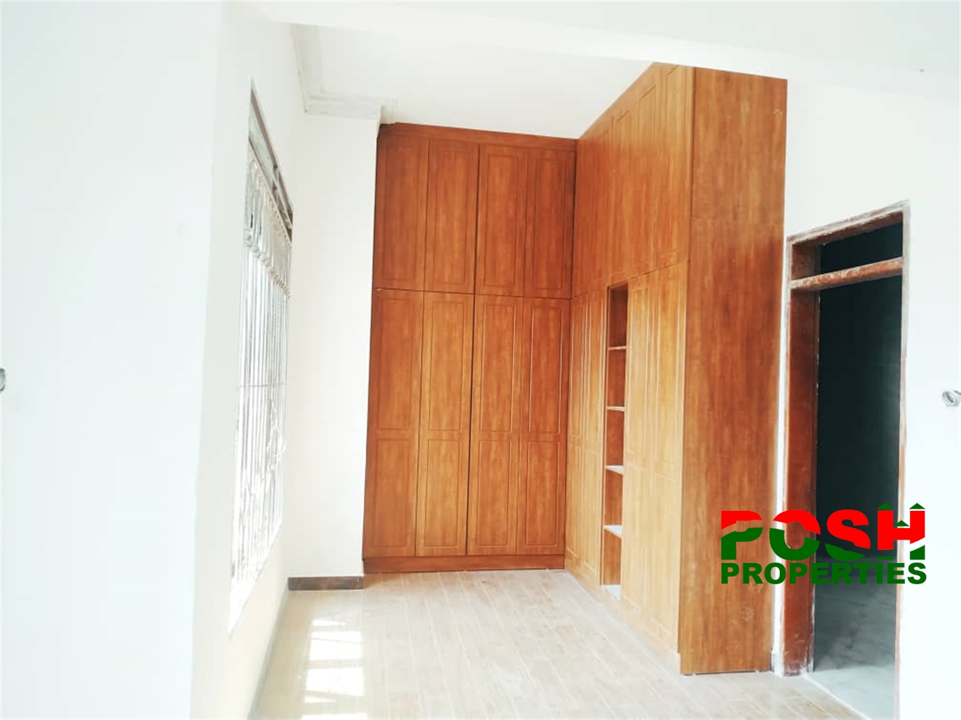 Maisonette for sale in Naalya Wakiso