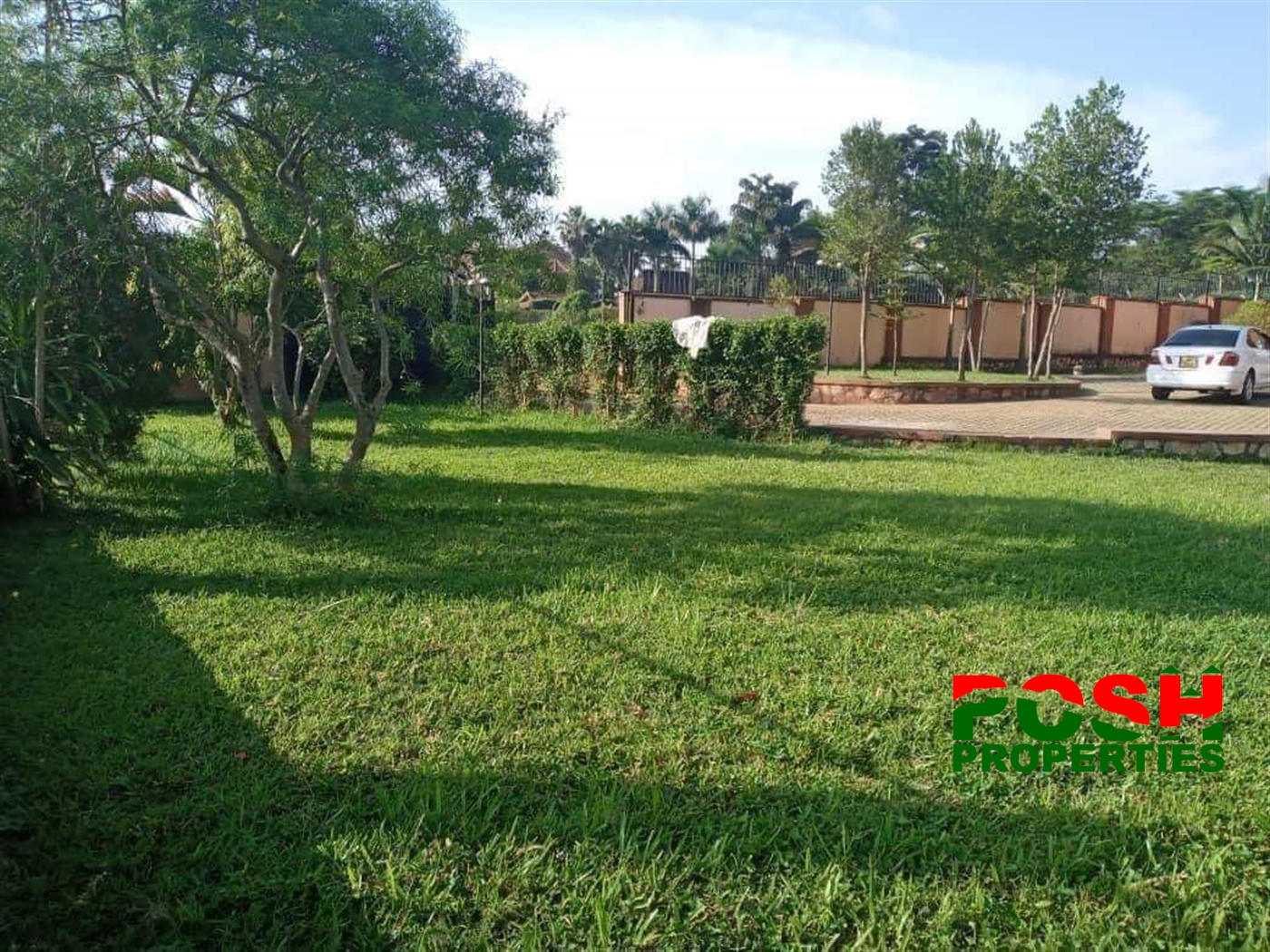 Mansion for sale in Bbunga Wakiso