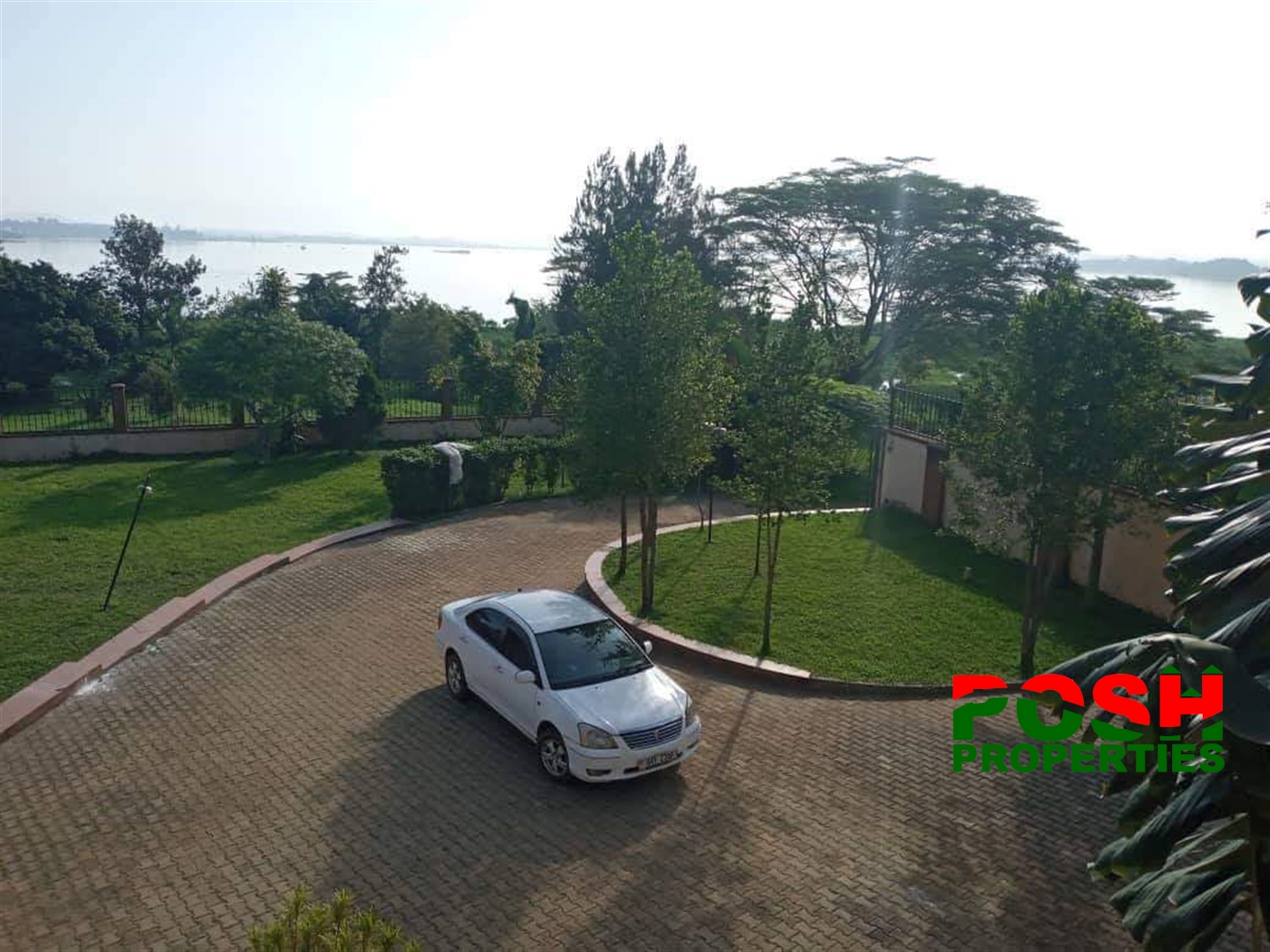 Mansion for sale in Bbunga Wakiso