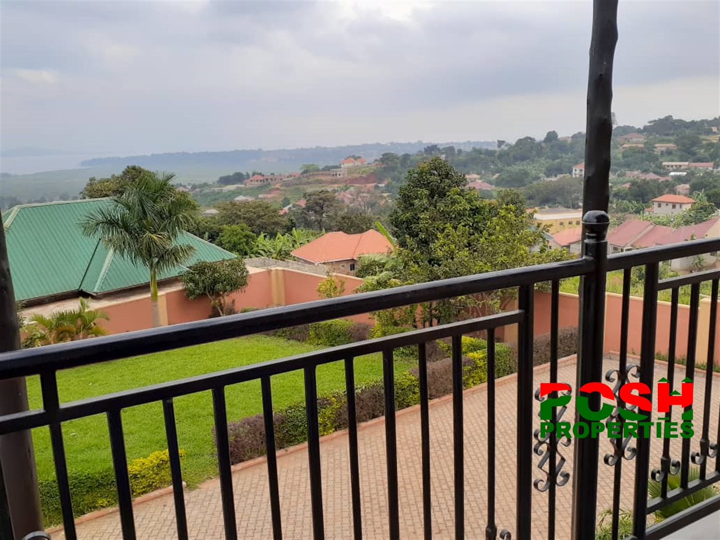 Mansion for sale in Munyonyo Kampala