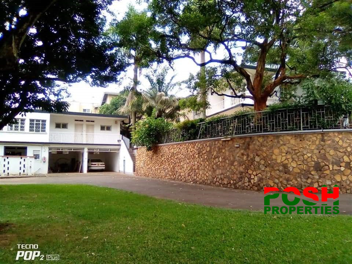 Mansion for rent in Kololo Kampala