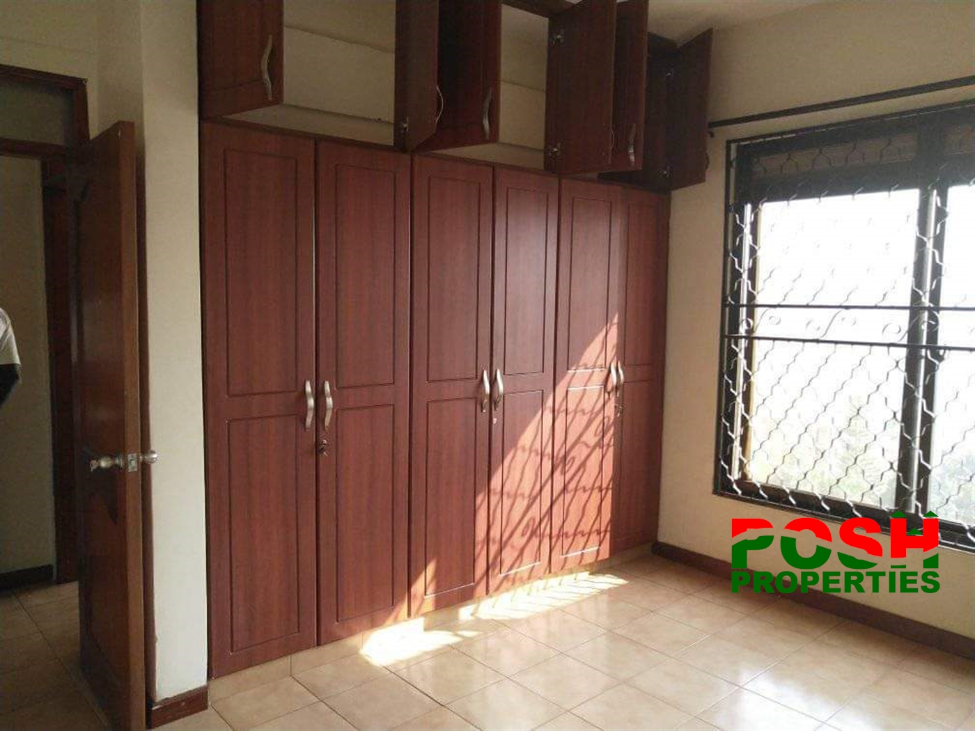 Town House for rent in Naguru Kampala