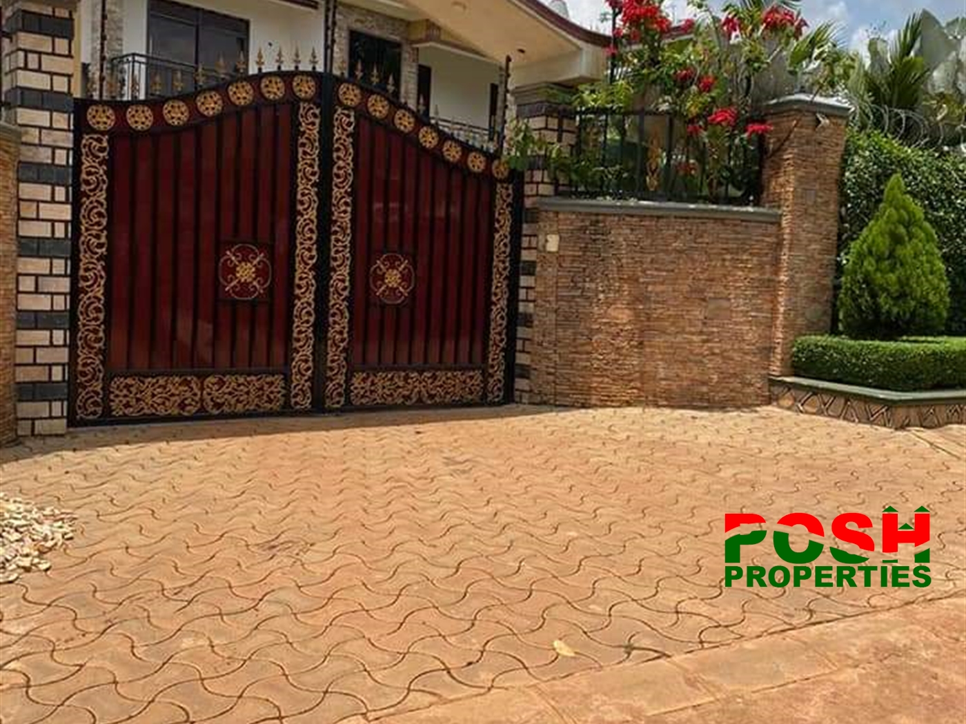 Mansion for sale in Gayaza Kampala