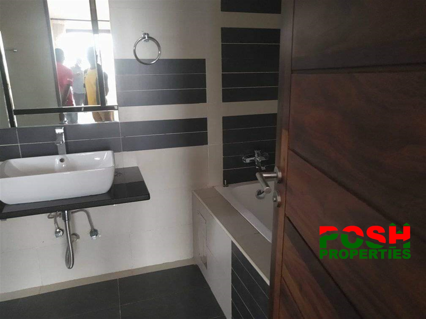 Town House for rent in Mbuya Kampala