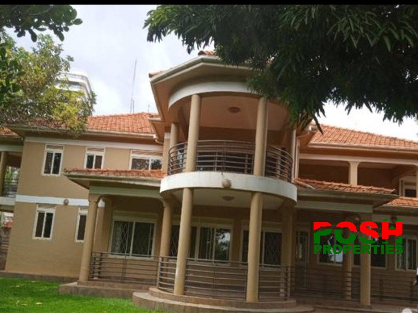 Storeyed house for rent in Naguru Kampala