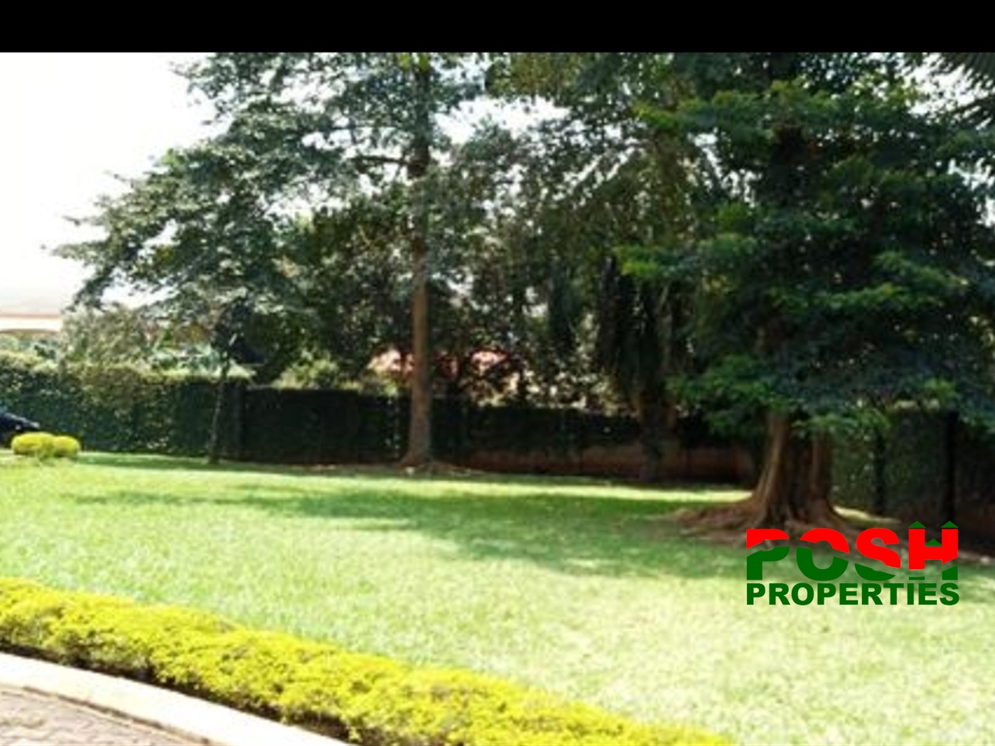 Storeyed house for rent in Bugoloobi Kampala