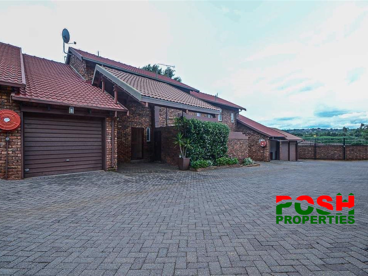 Town House for sale in SouthAfrica International