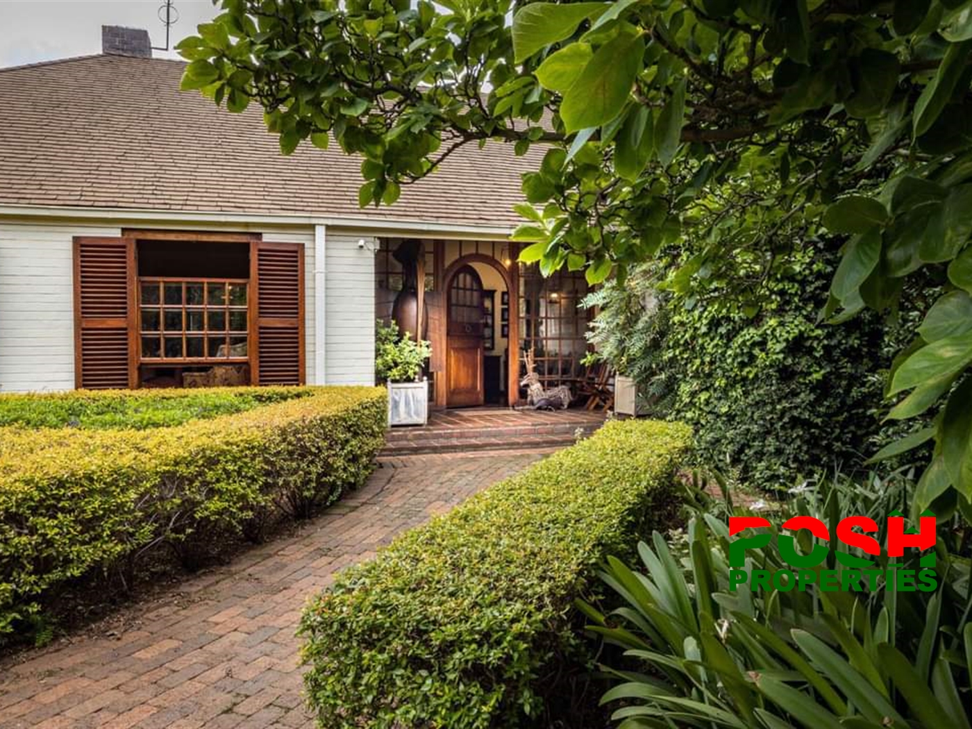 Town House for sale in Southafrica International