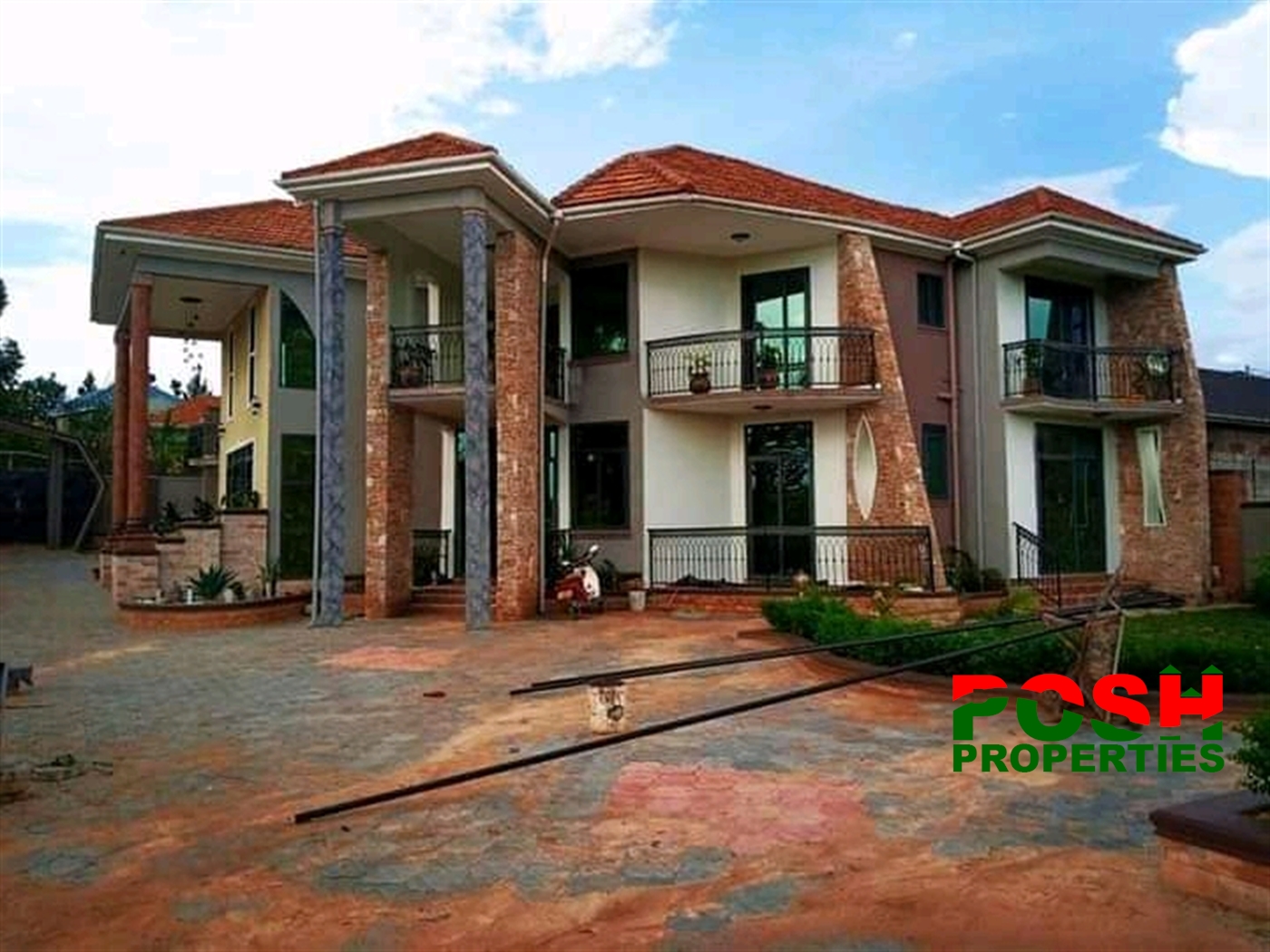 Storeyed house for sale in Kira Wakiso