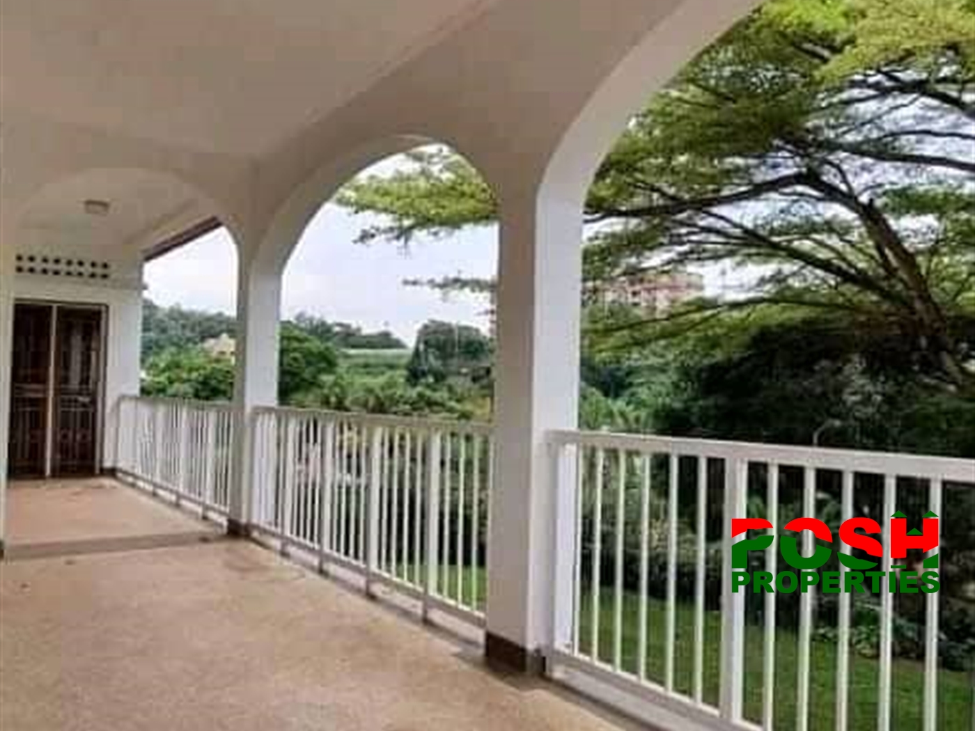 Storeyed house for rent in Kololo Kampala