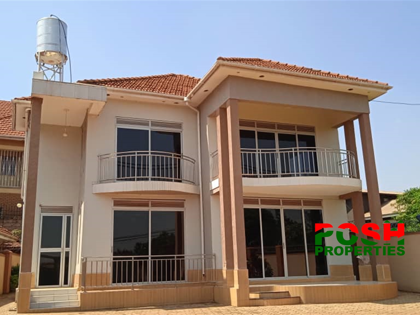 Storeyed house for sale in Munyonyo Wakiso