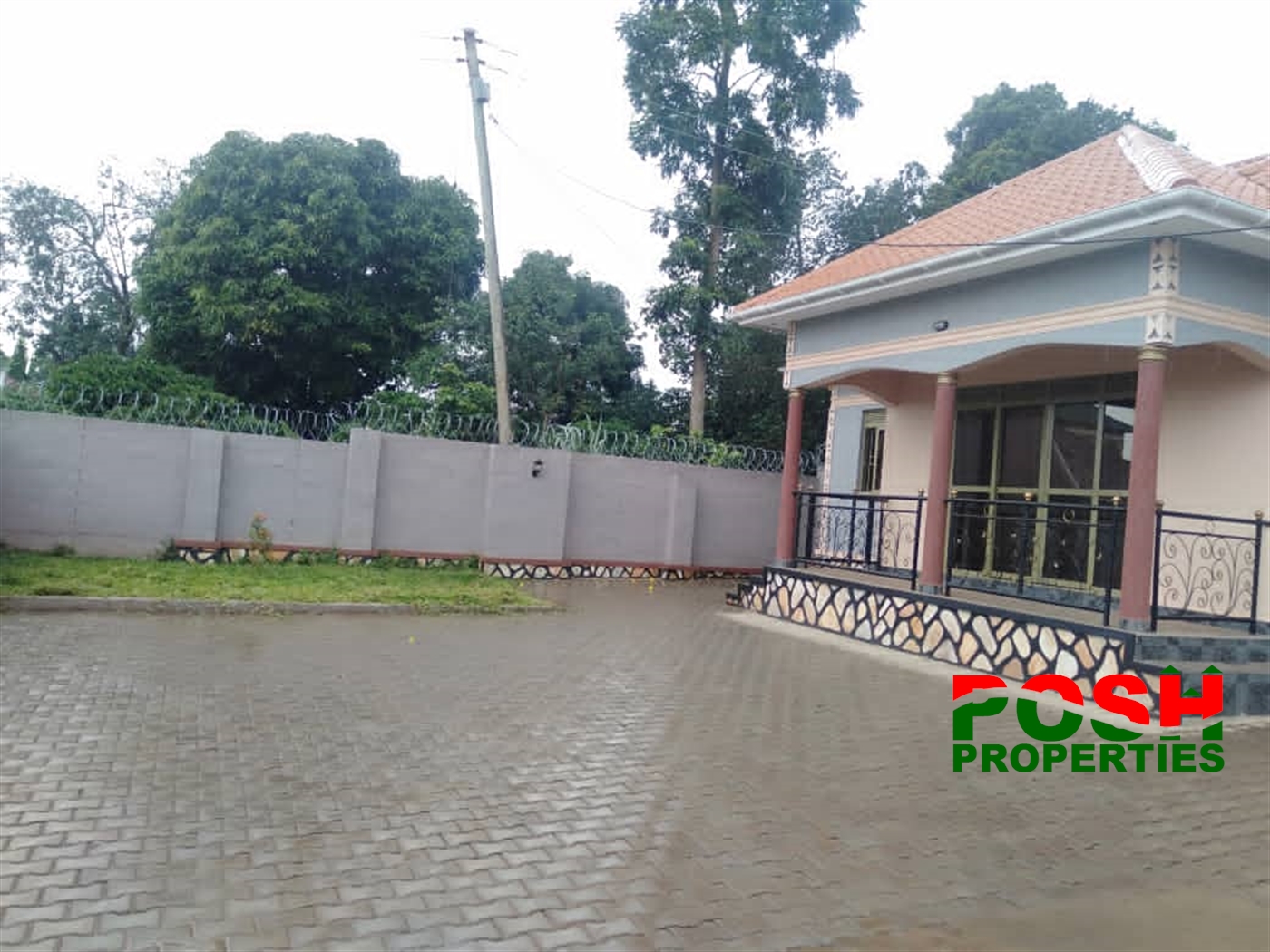 Bungalow for sale in Bwebajja Wakiso