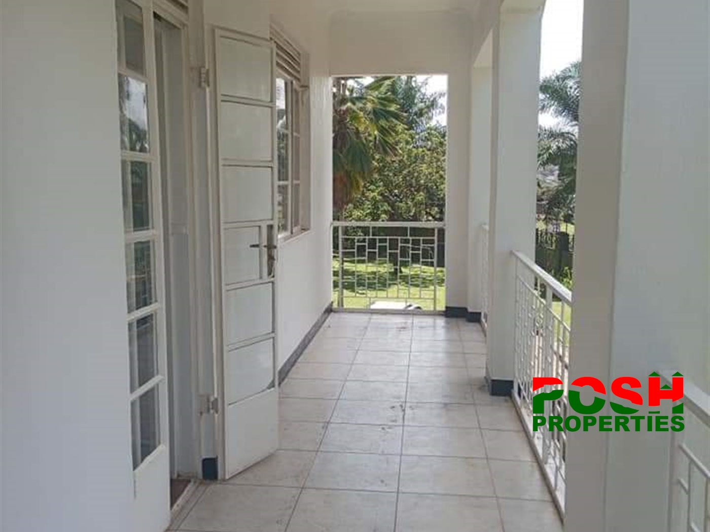 Storeyed house for rent in Bugoloobi Kampala