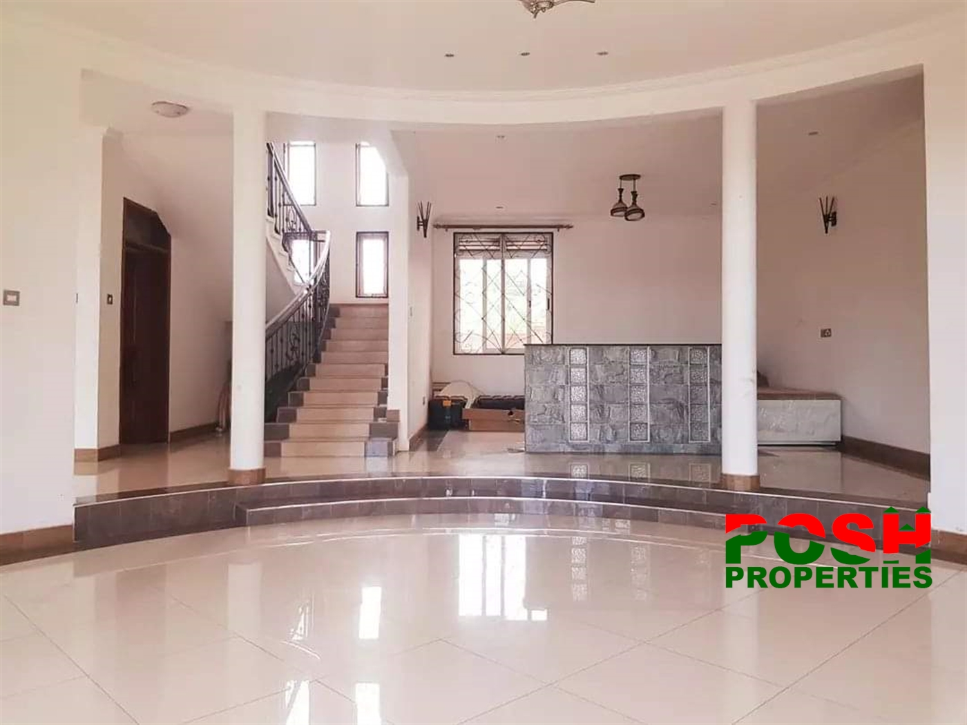 Mansion for rent in Munyonyo Wakiso