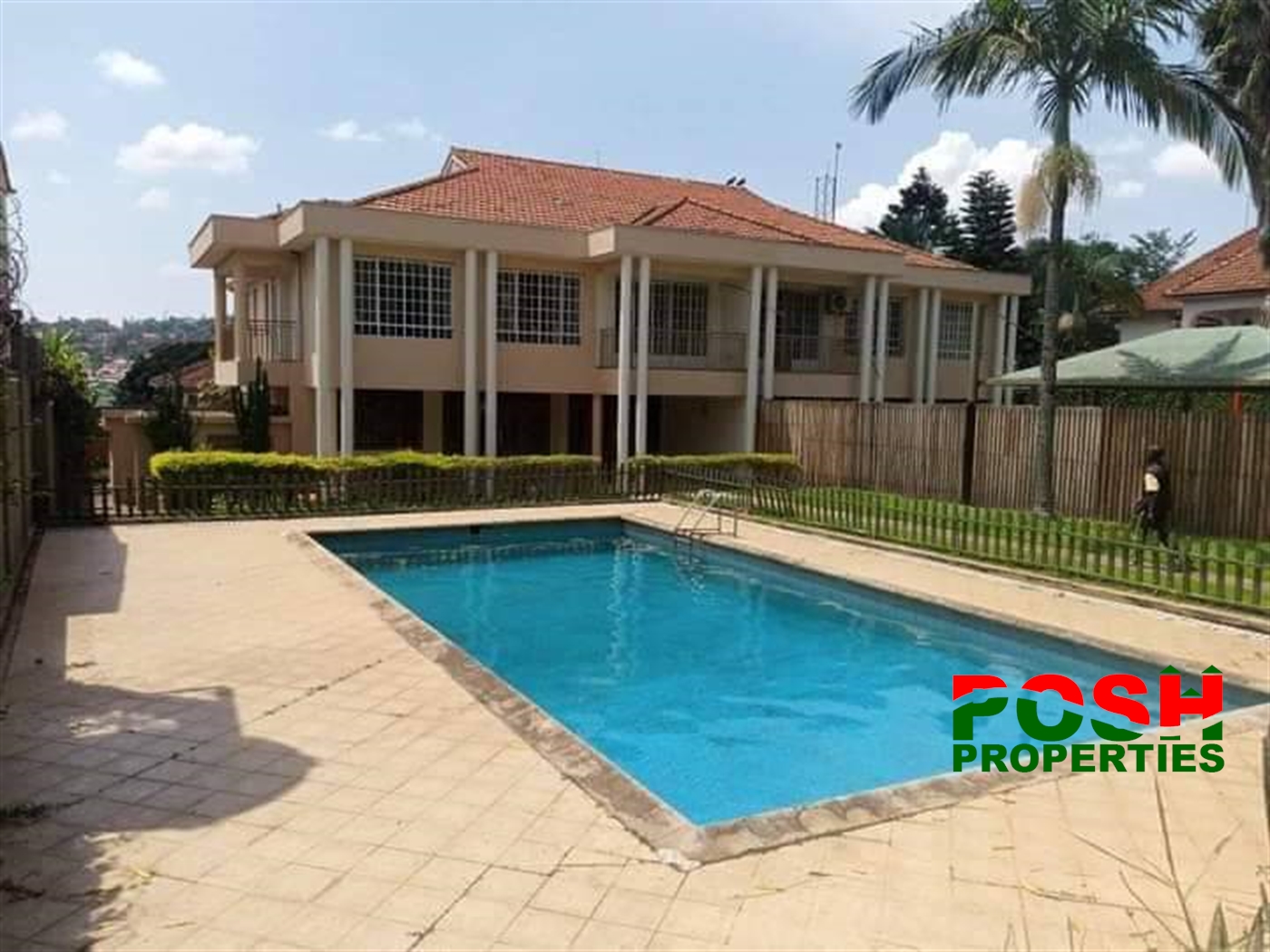 Storeyed house for rent in Bugoloobi Kampala