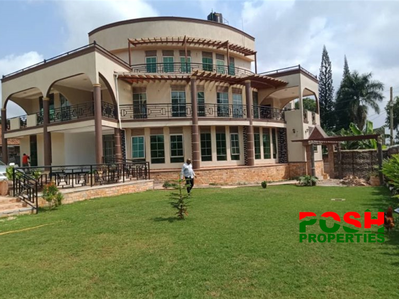 Mansion for sale in Kawuku Wakiso