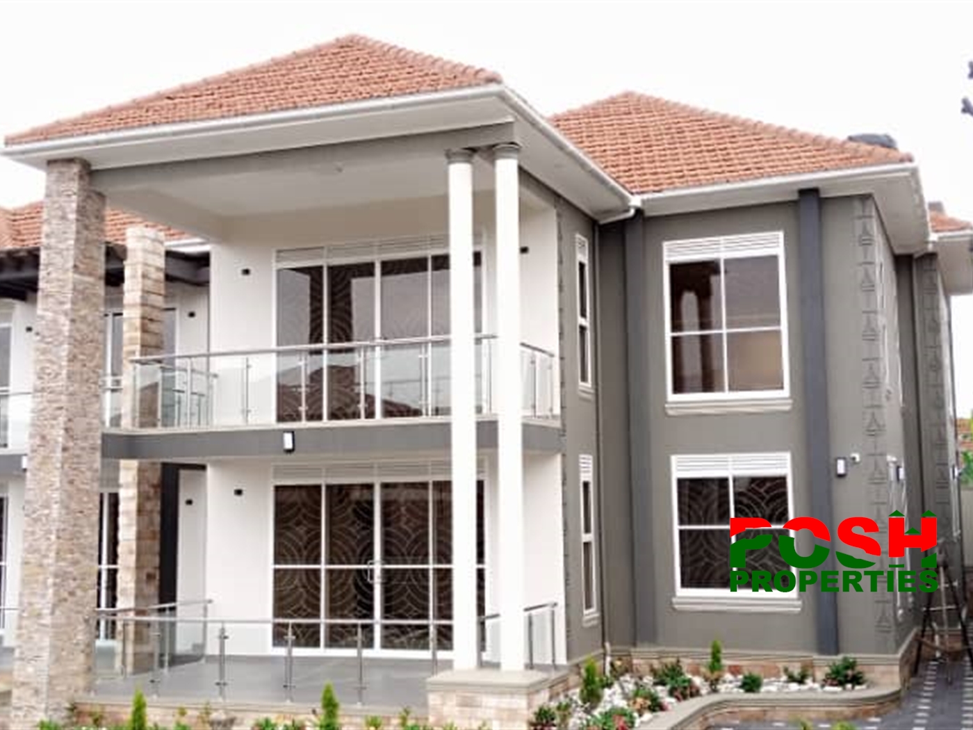 Mansion for sale in Kitende Wakiso