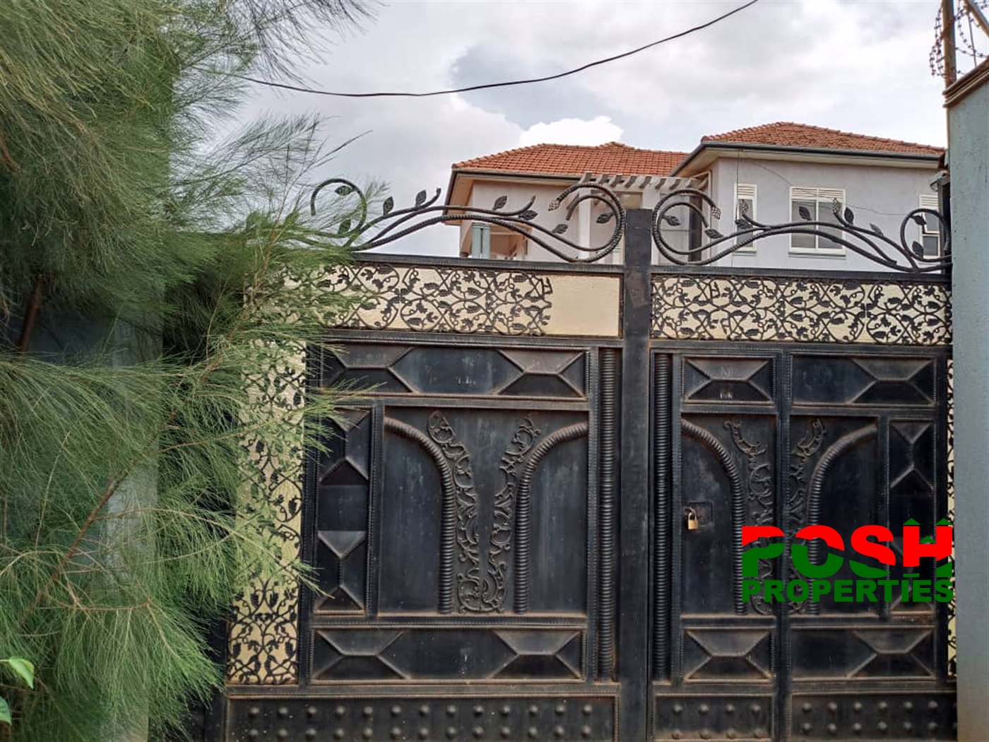 Storeyed house for rent in Najjera Wakiso