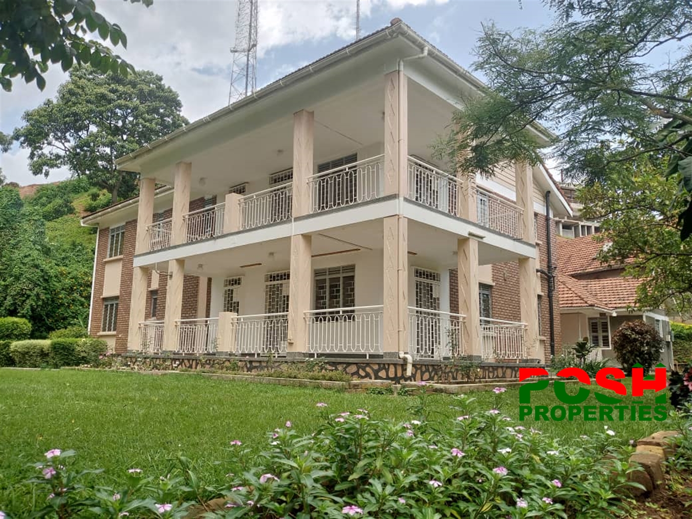 Mansion for rent in Kololo Kampala