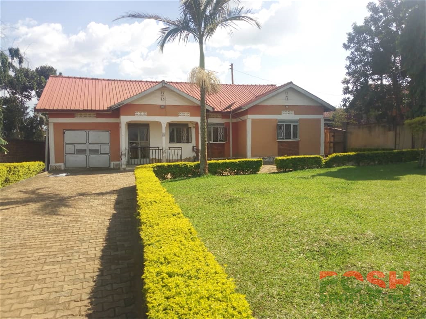 Bungalow for sale in Mukono Mukono