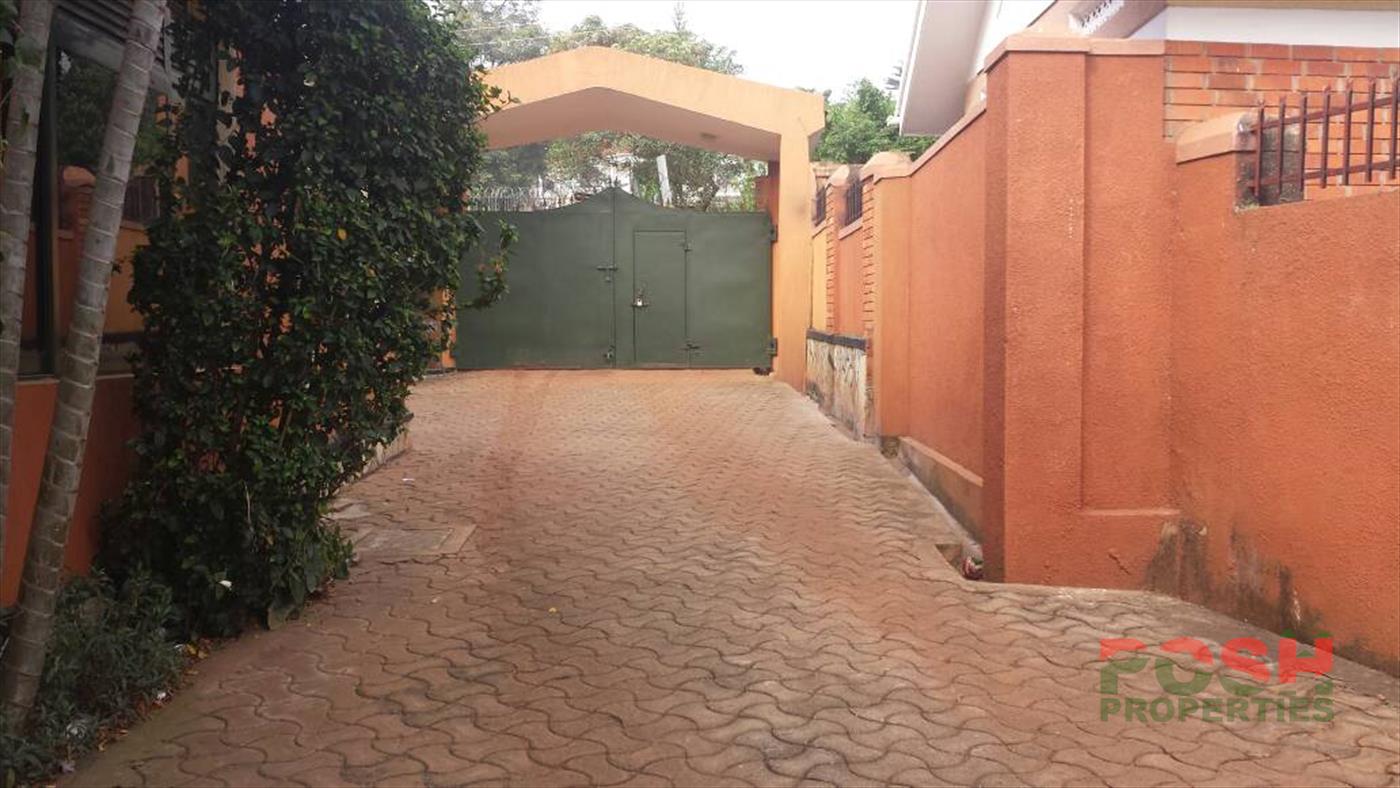 Mansion for sale in Bbunga Kampala