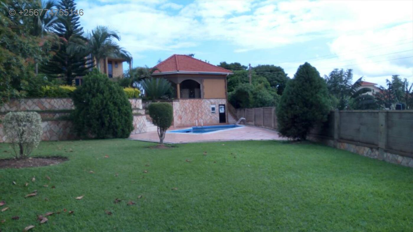 Bungalow for rent in Mutungo Kampala