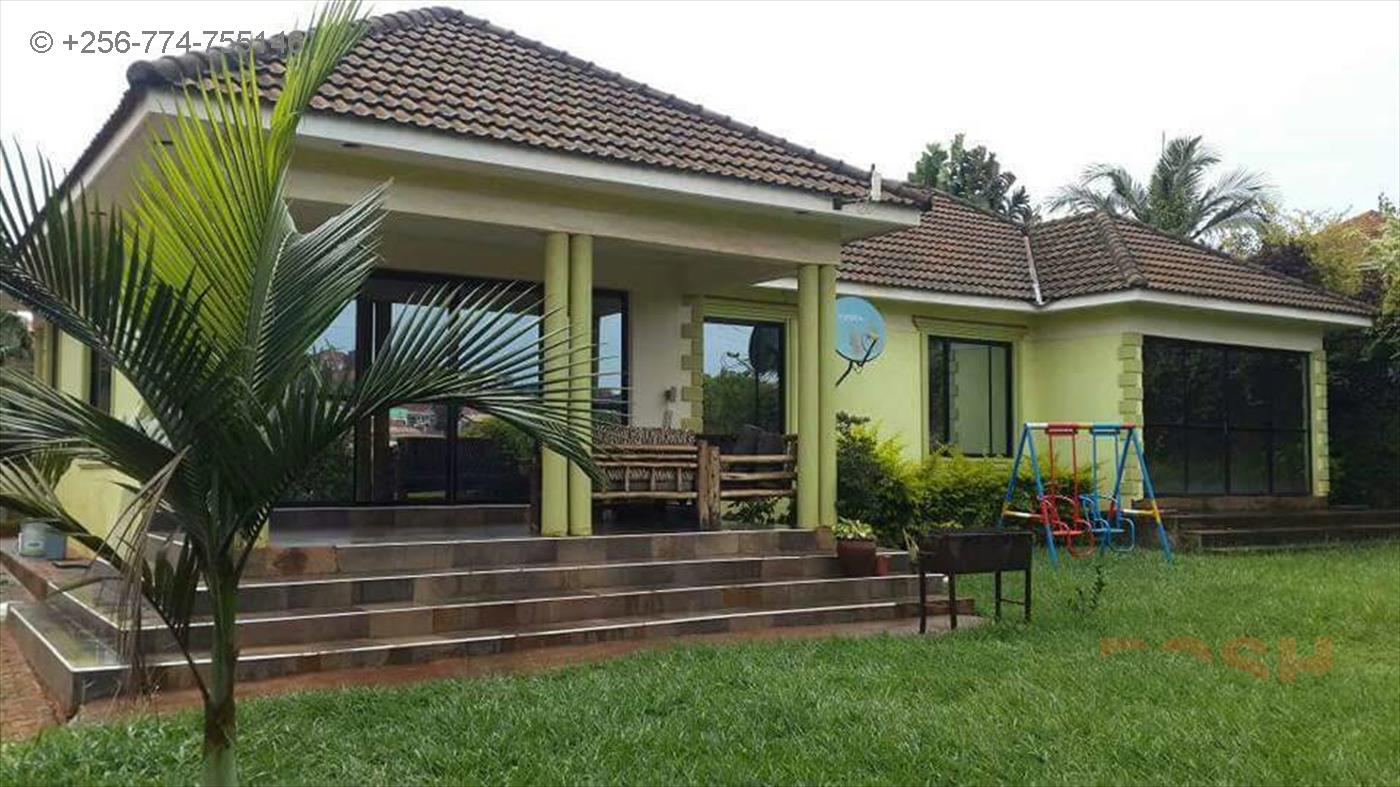 Bungalow for sale in Mutungo Kampala