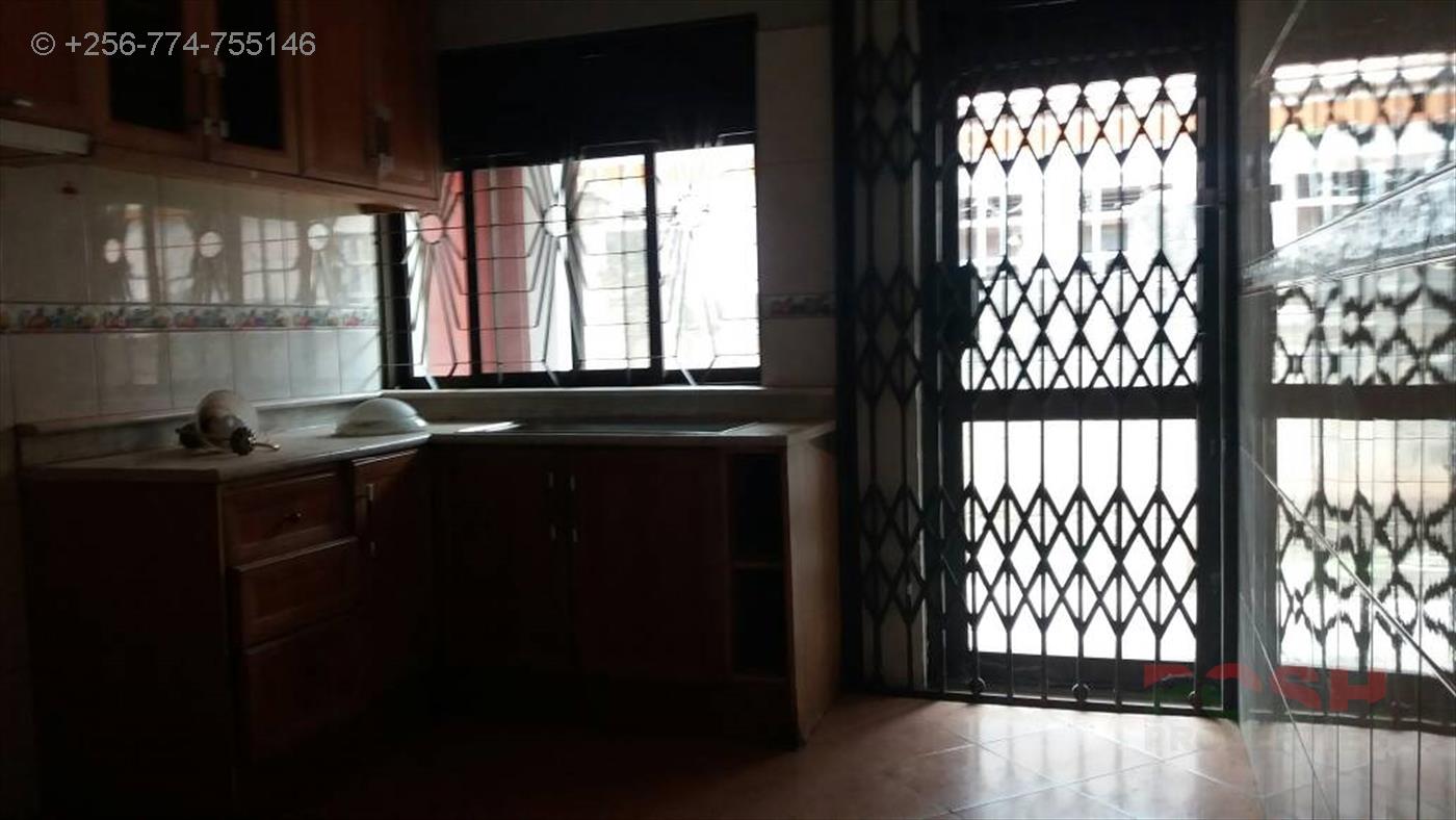 Bungalow for rent in Bukoto Kampala