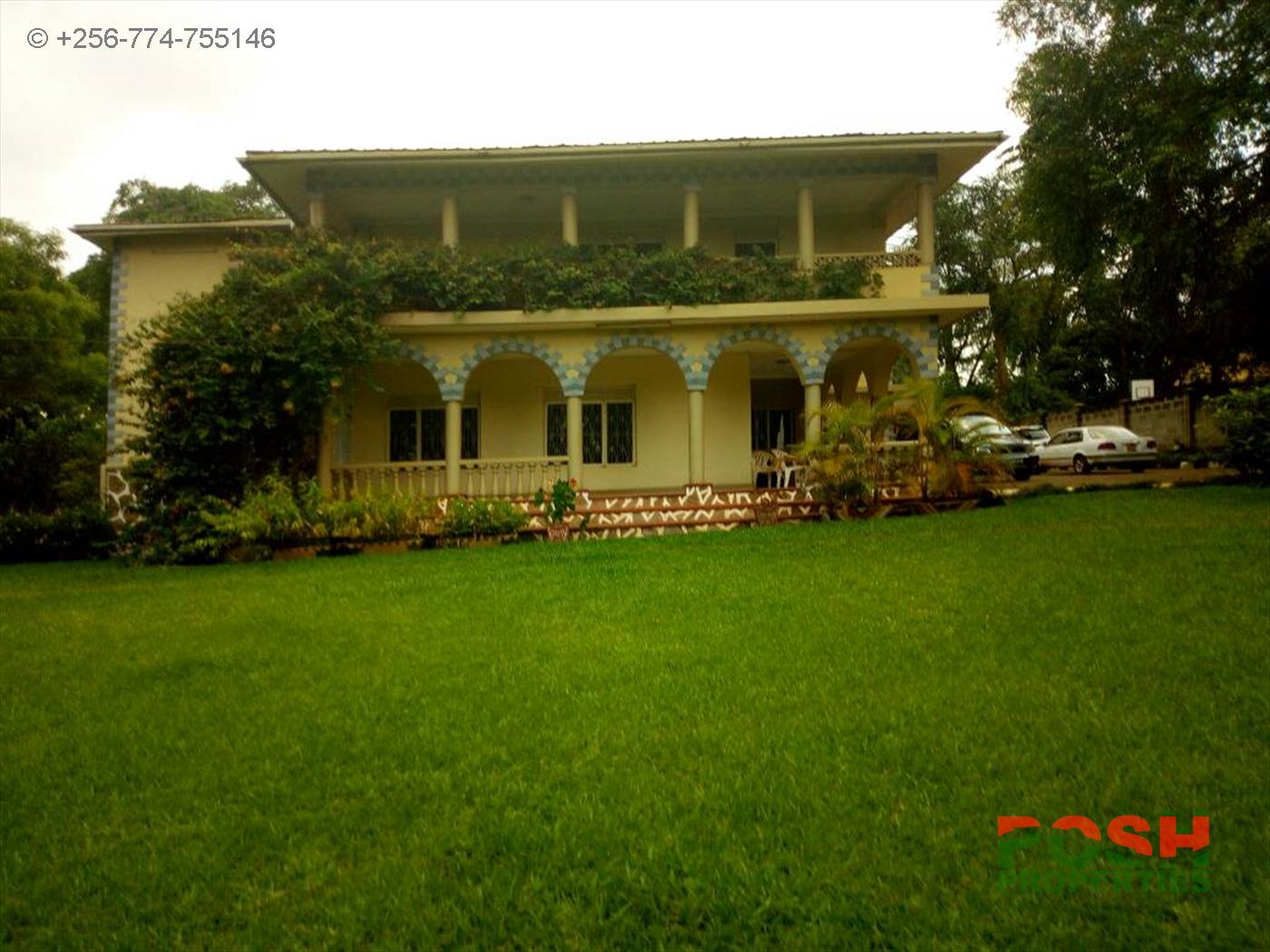 Storeyed house for sale in Bugoloobi Kampala