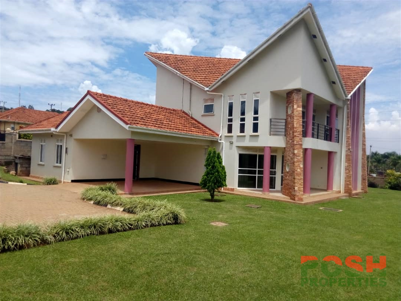 Mansion for rent in Lubowa Wakiso