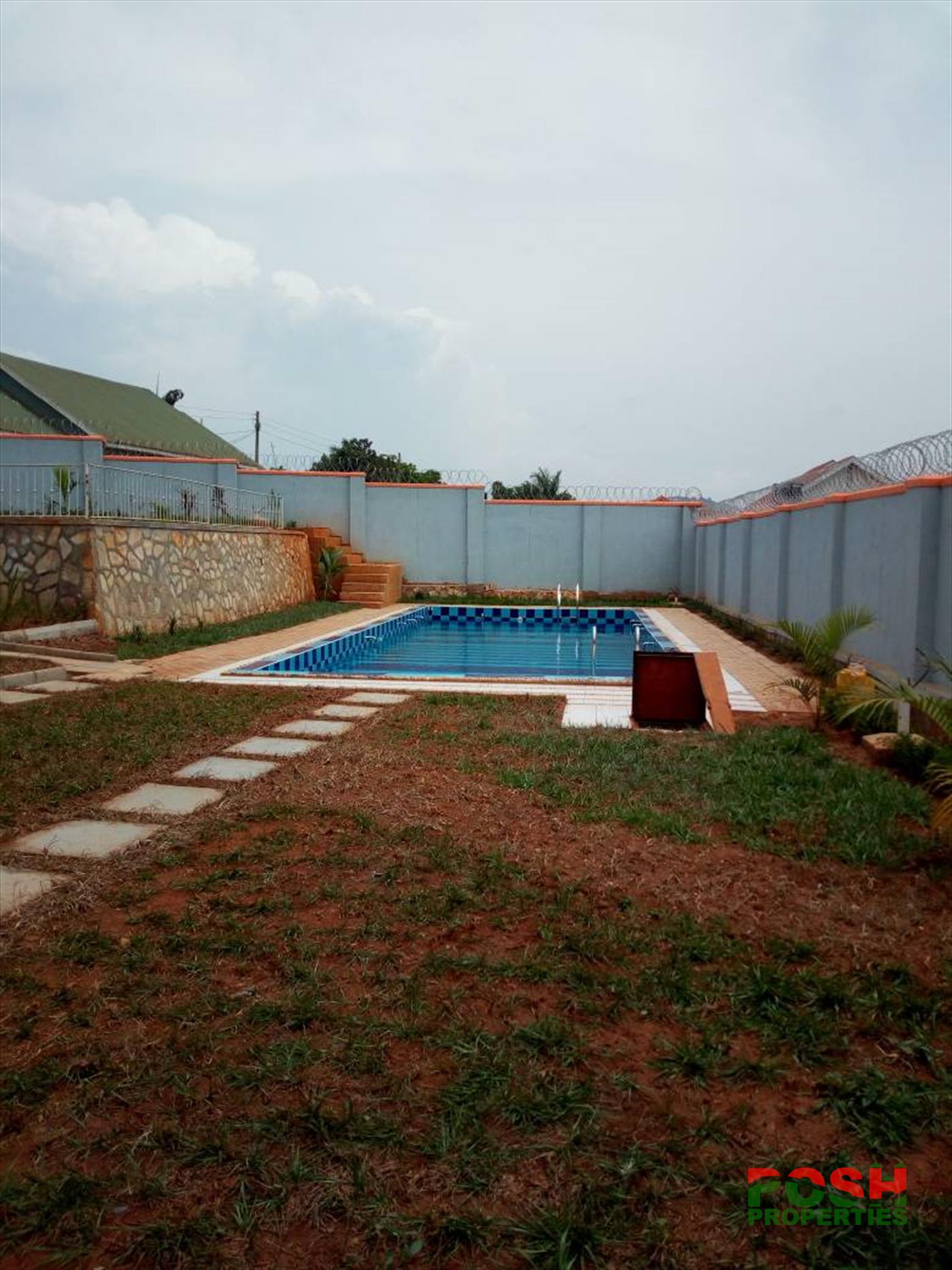 Bungalow for sale in Seguku Wakiso