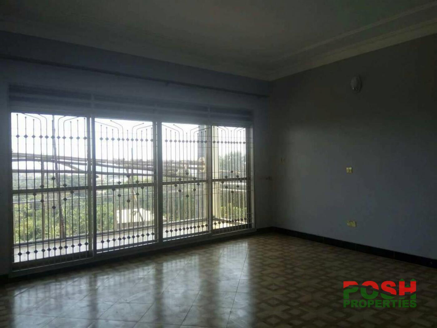 Mansion for sale in Kira Wakiso