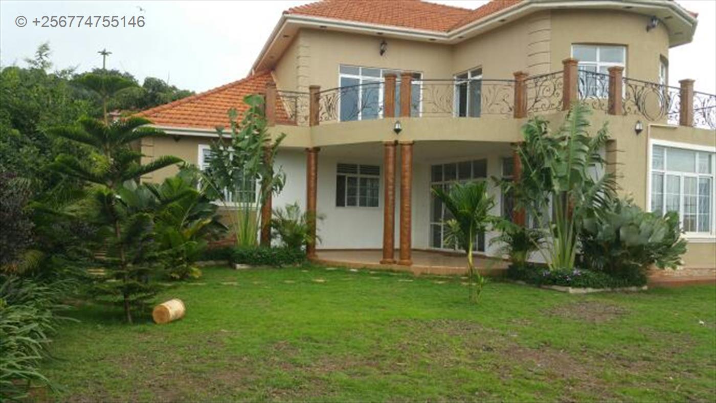 Mansion for sale in Lubowa Wakiso