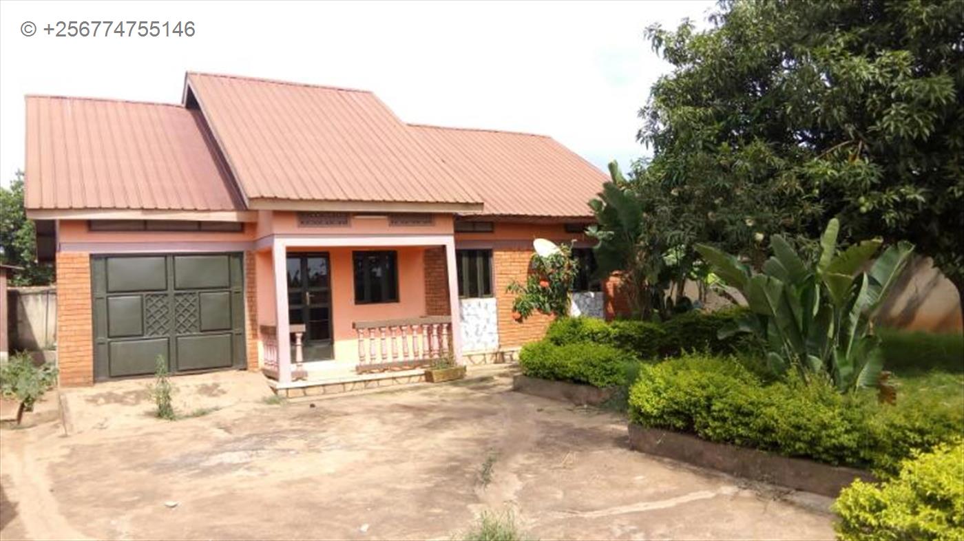 Bungalow for sale in Gayaza Wakiso