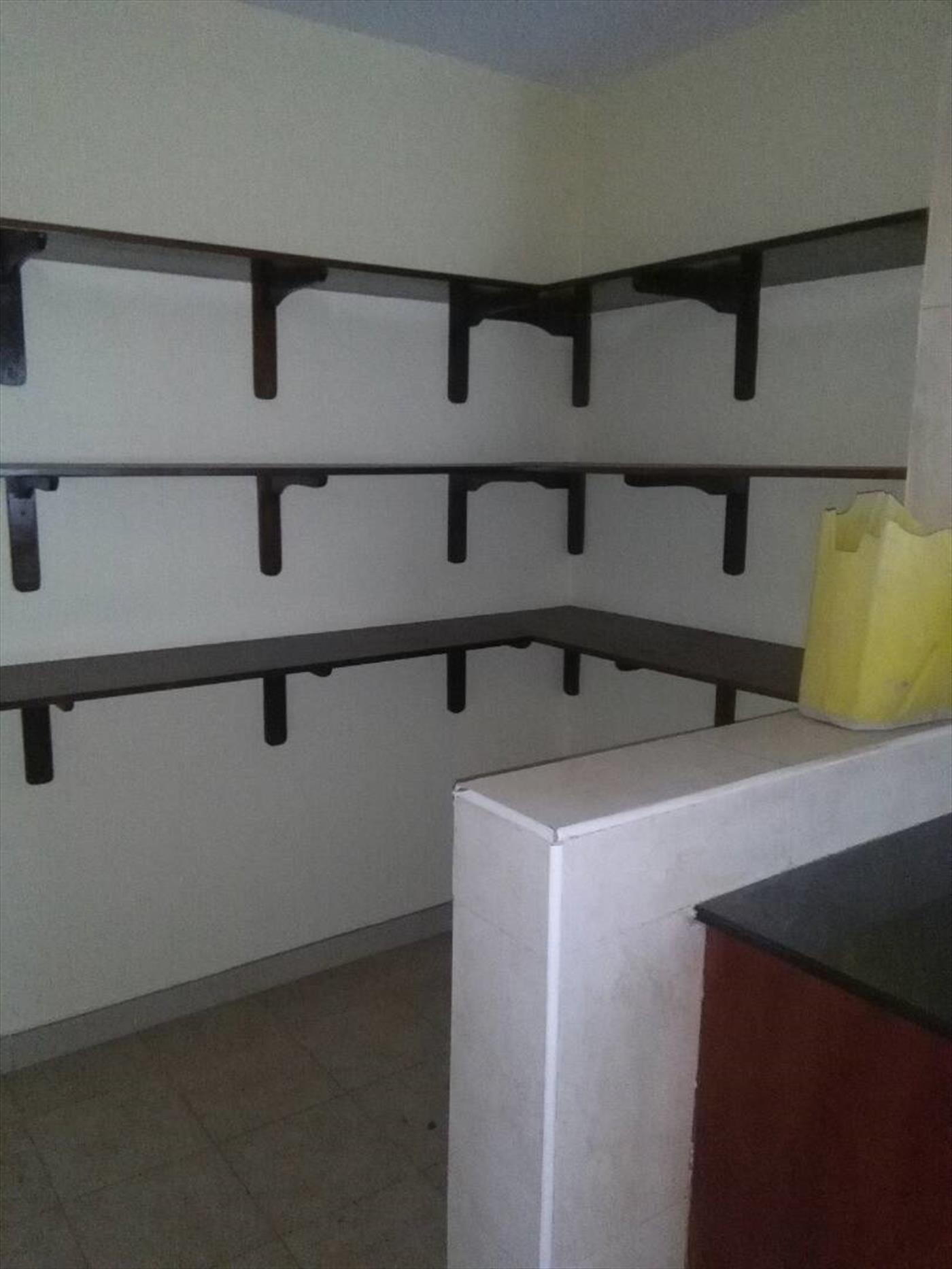 Apartment for sale in Bugoloobi Kampala