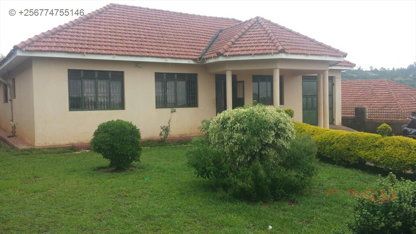 Bungalow for sale in Bwebajja Wakiso