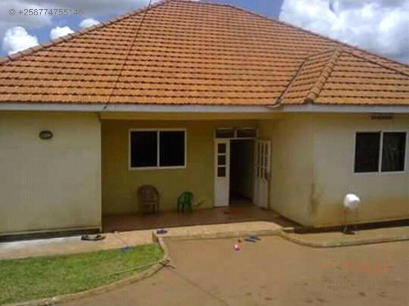 Bungalow for sale in Bwebajja Wakiso