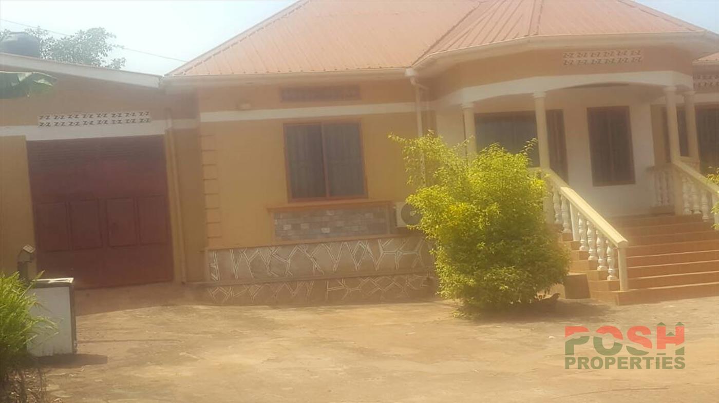 Bungalow for sale in Masanafu Wakiso