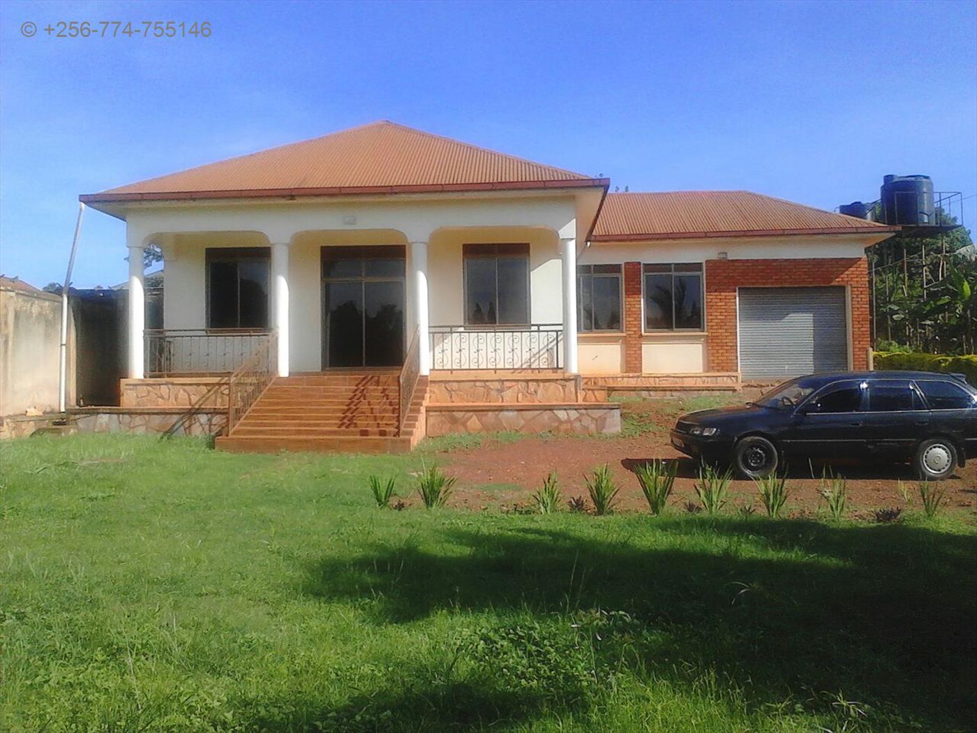 Bungalow for rent in Kulambilo Wakiso