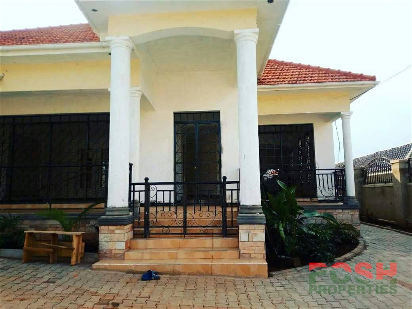 Bungalow for sale in Bwebajja Wakiso