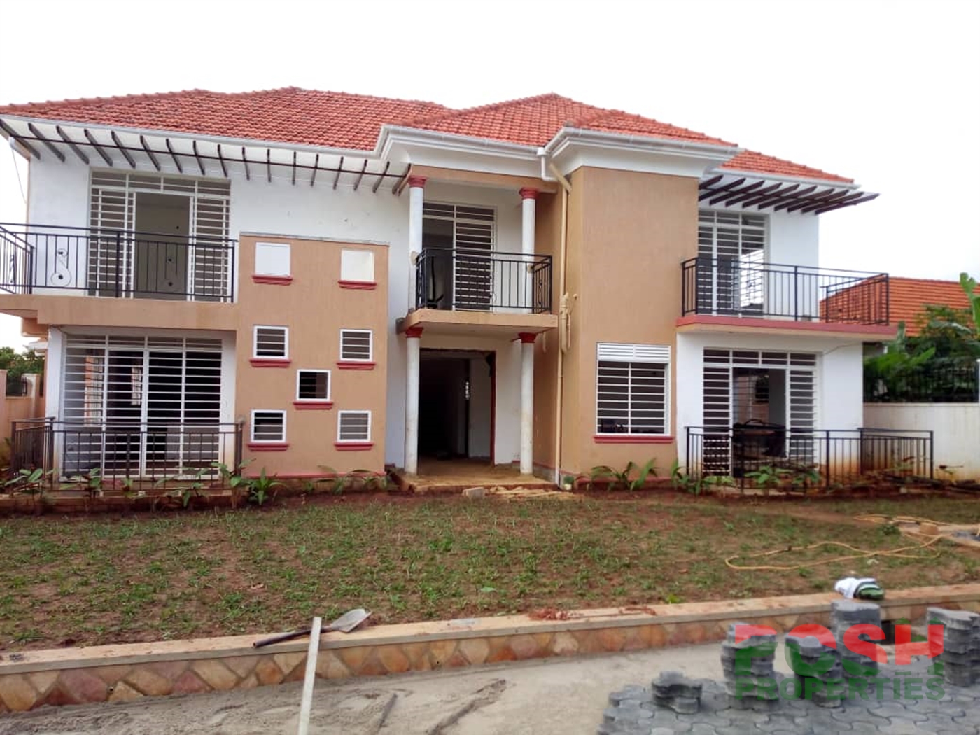 Mansion for sale in Munyonyo Wakiso