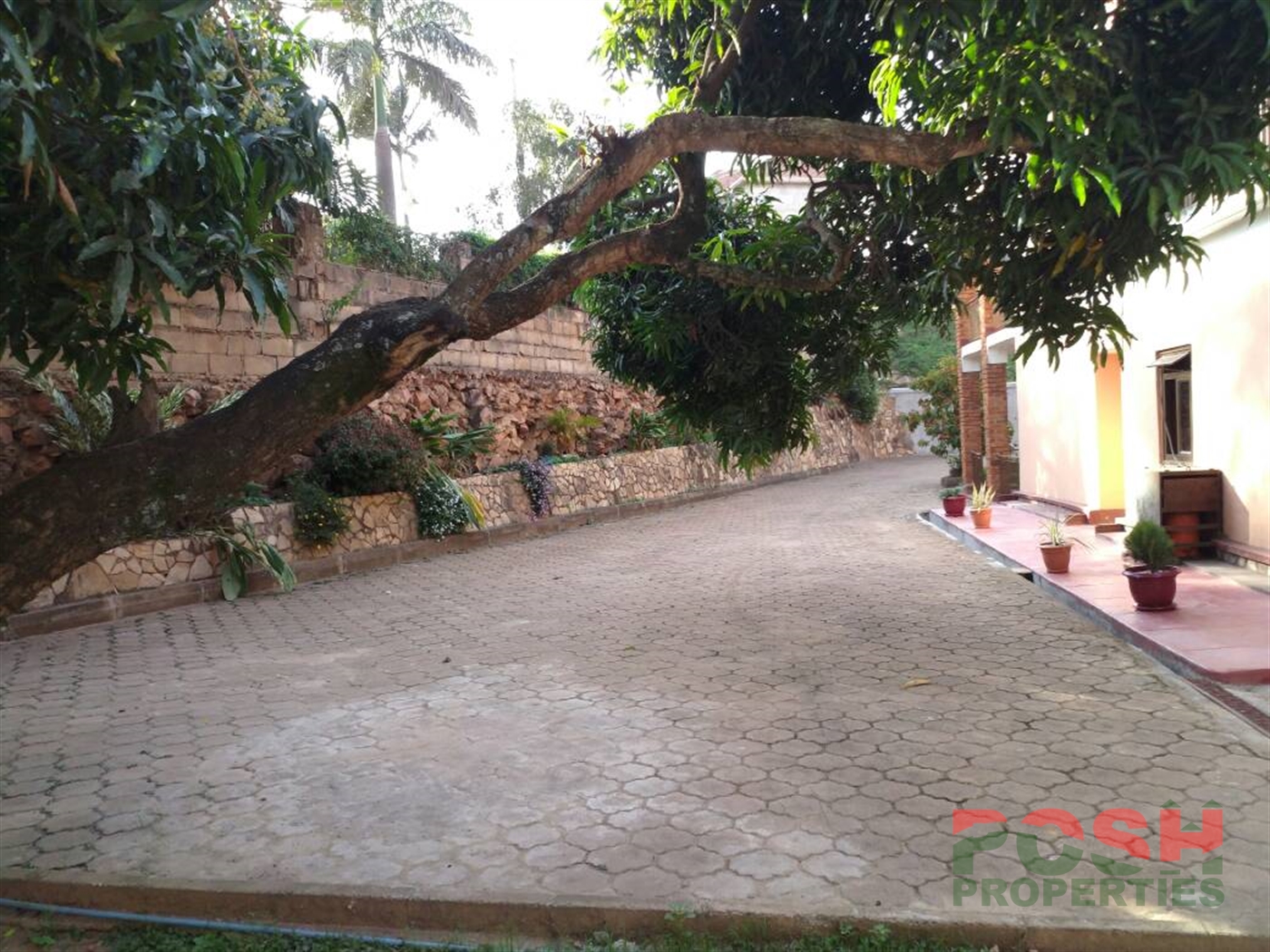 Mansion for sale in Mengo Kampala